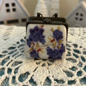 Vintage Porcelain Pill or Trinket Box-Blue Floral w Gold Design- Excellent Cond